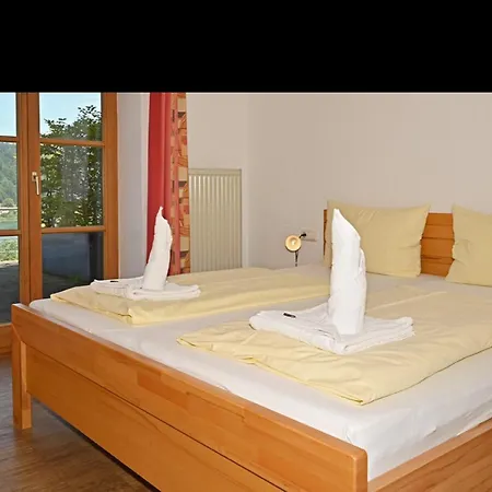 Sinz Ueber'm Appartement *